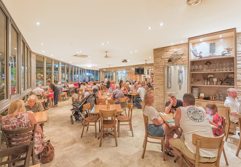Click to view all images 9/303 Shute Harbour Road Airlie Beach QLD 4802 - Image 3