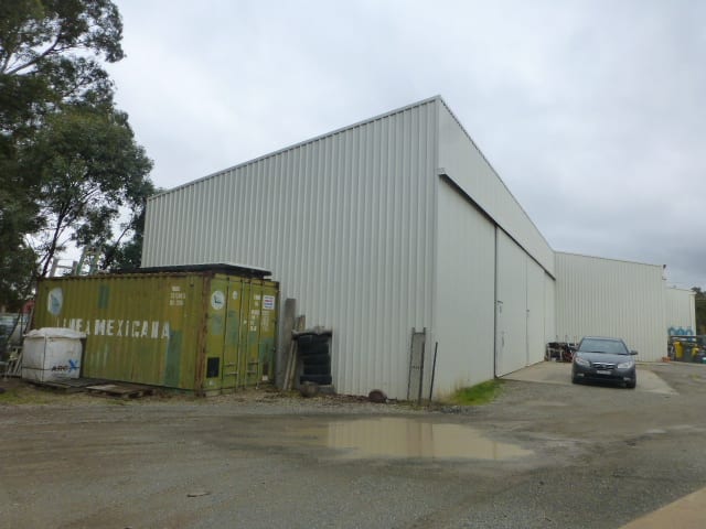Click to view all images Shed 10 10 Nicholas Drive Moama NSW 2731 - Image 2