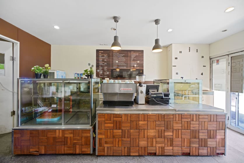 Click to view all images 139 Norton Street Leichhardt NSW 2040 - Image 3