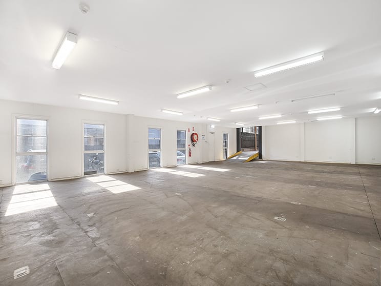 Click to view all images Unit 2/62-64 O'Riordan Street Alexandria NSW 2015 - Image 3