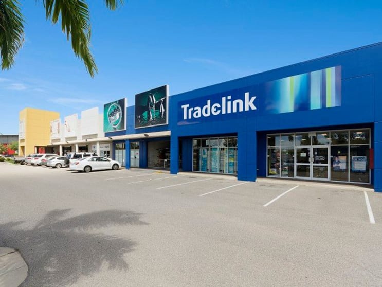 Click to view all images 2/62 Hervey Range Road Thuringowa Central QLD 4817 - Image 3