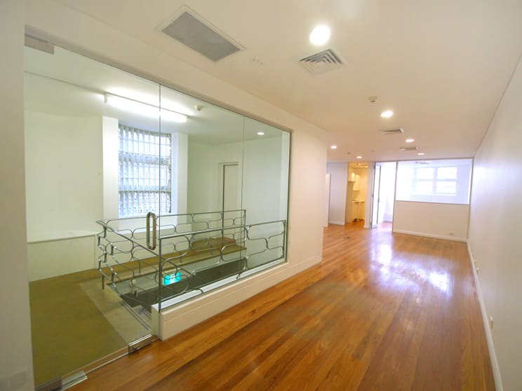 Click to view all images 3/29-41 Hutchinson Surry Hills NSW 2010 - Image 1