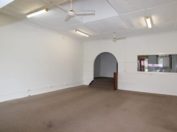 Click to view all images 170 Vincent Street Cessnock NSW 2325 - Image 2
