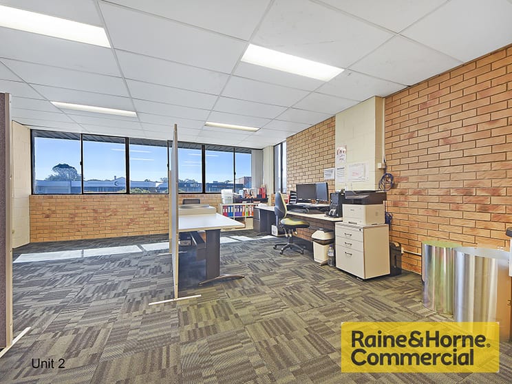Click to view all images 2/9 Virginia Street Geebung QLD 4034 - Image 3