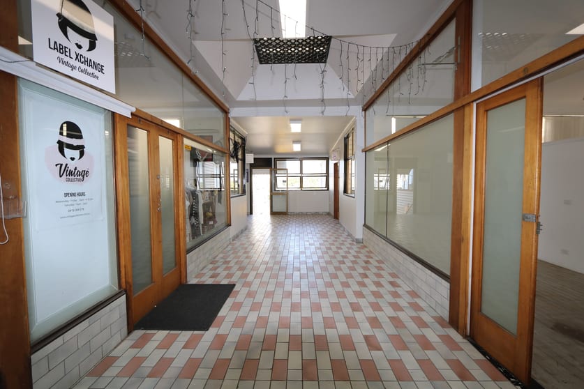 Click to view all images Shop 10/478 Ipswich Road Annerley QLD 4103 - Image 2