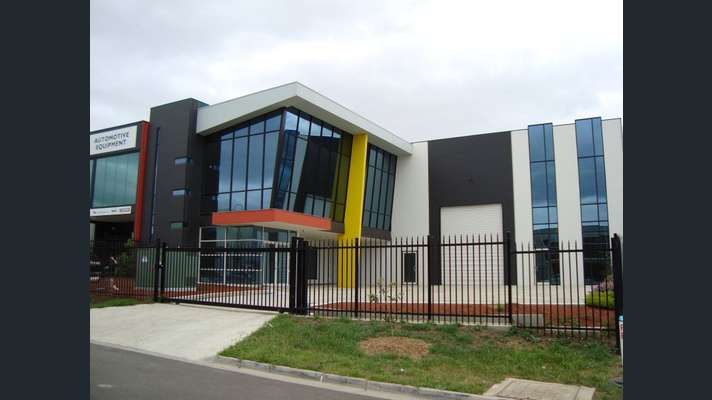 Click to view all images 3 Mallet Road Tullamarine VIC 3043 - Image 1
