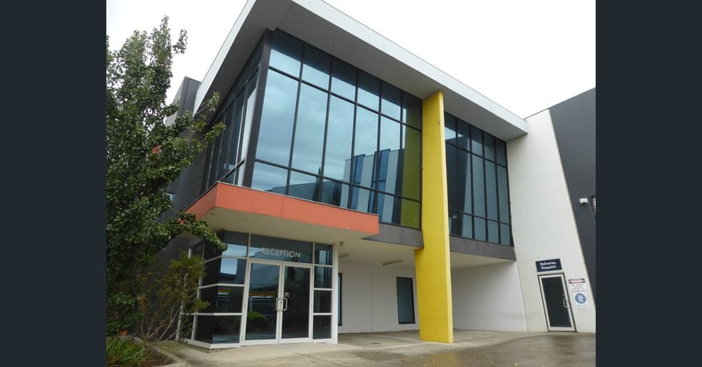 Click to view all images 3 Mallet Road Tullamarine VIC 3043 - Image 2