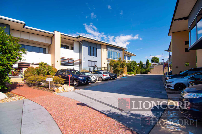 Click to view all images Sunnybank Hills QLD 4109 - Image 1