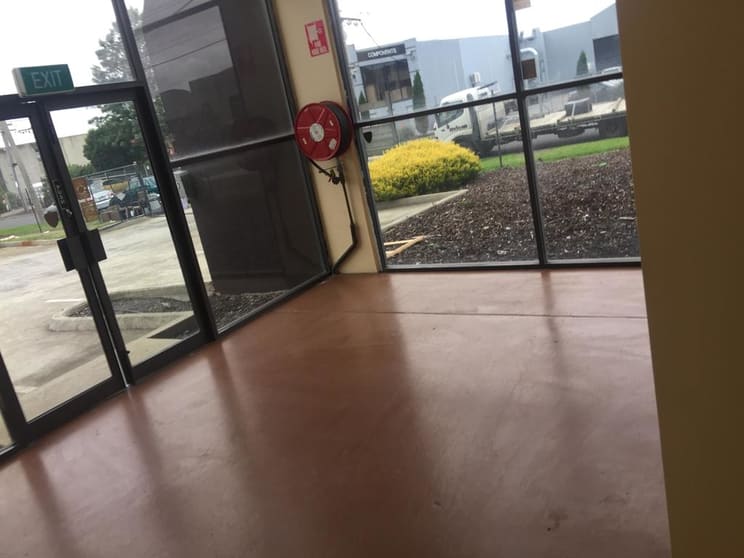 Click to view all images 3/17 Kinder St Campbellfield VIC 3061 - Image 2