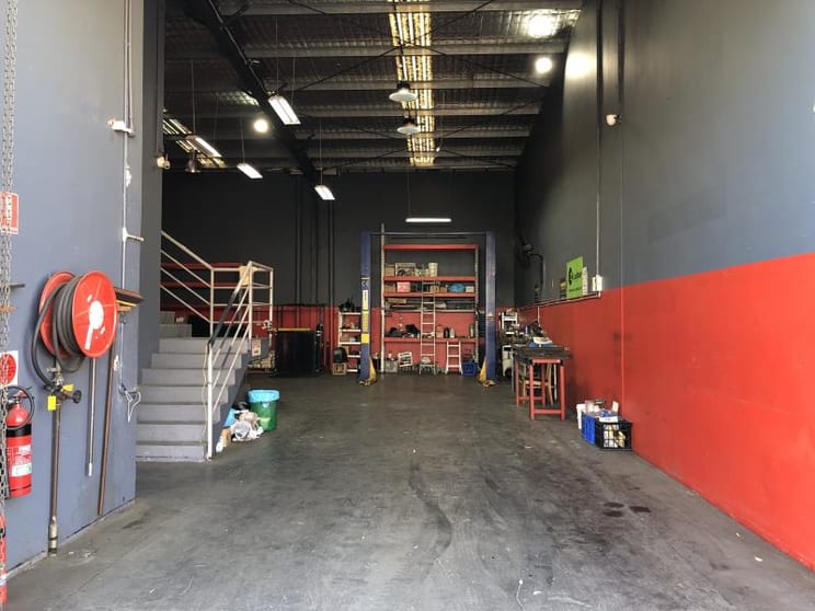 Click to view all images Unit 1/8 Regent Crescent Moorebank NSW 2170 - Image 2