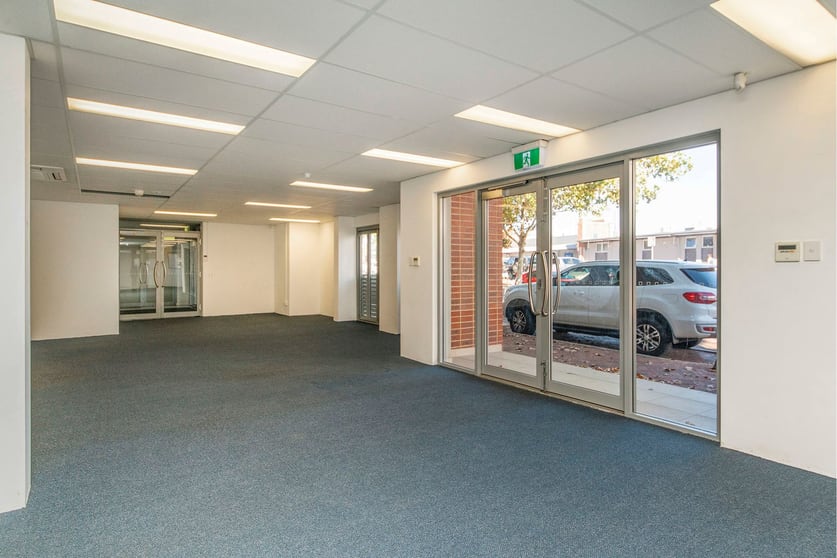 Click to view all images 33/6 Keane Street Midland WA 6056 - Image 2