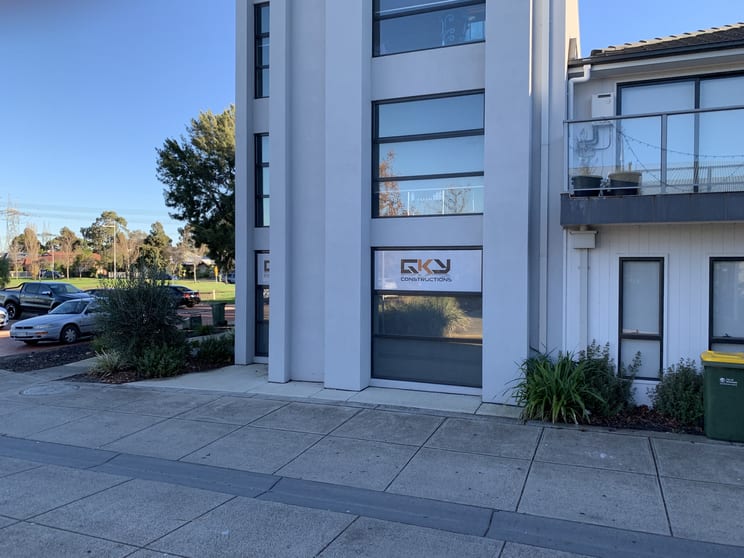 Click to view all images GO1/3 The Promenade South Morang VIC 3752 - Image 2