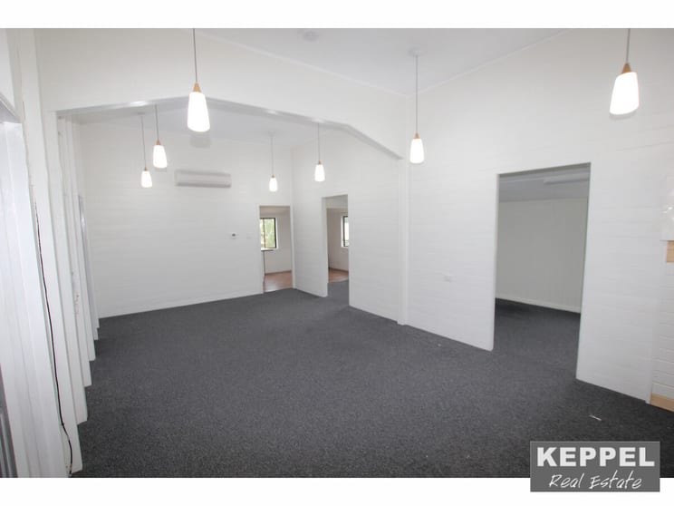 Click to view all images Suite 2/75 John Street Yeppoon QLD 4703 - Image 2