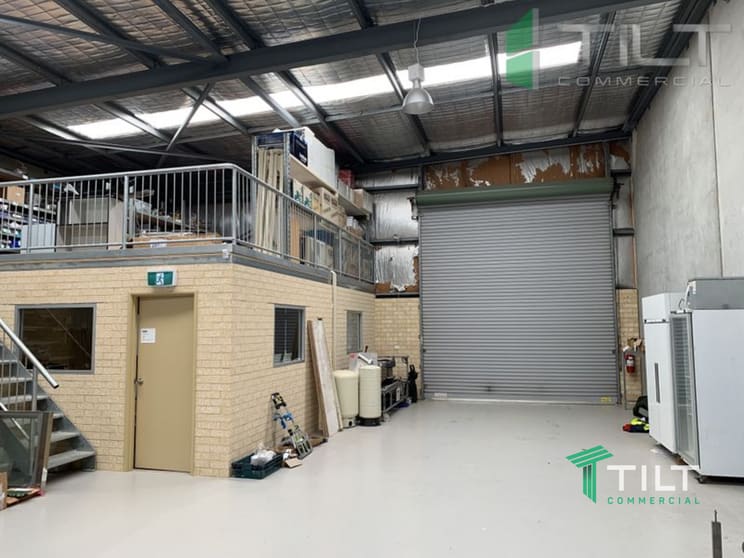 Click to view all images 18A Bowen Street O'connor WA 6163 - Image 3