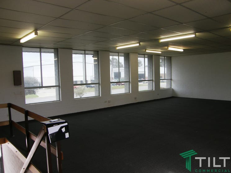 Click to view all images 3&4/50-52 Banksia Road Welshpool WA 6106 - Image 3