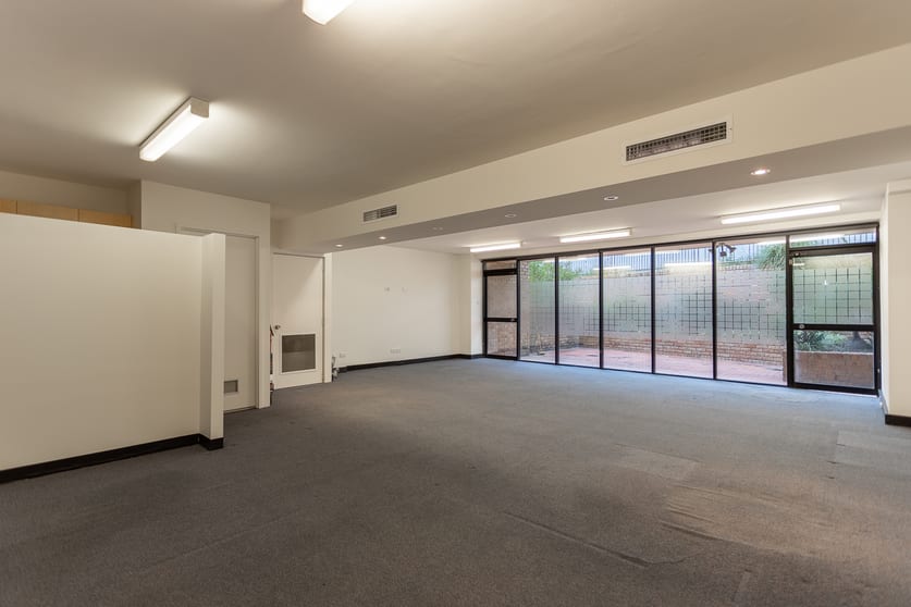 Click to view all images 10/6-8 Old Castle Hill Road Castle Hill NSW 2154 - Image 2
