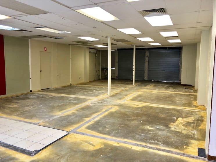 Click to view all images 17-19 Davenport Street Southport QLD 4215 - Image 3