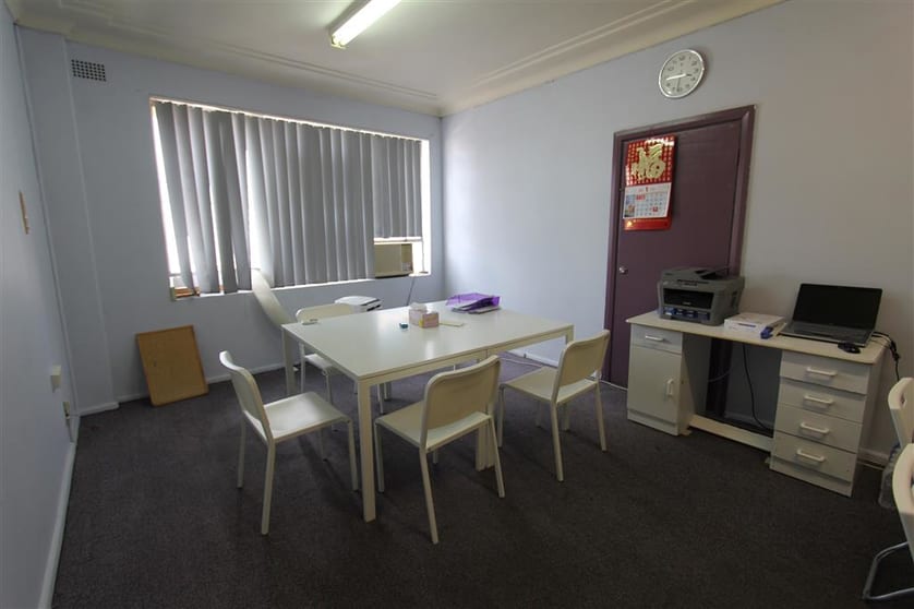 Click to view all images Suite 3/185D Forest Road Hurstville NSW 2220 - Image 3
