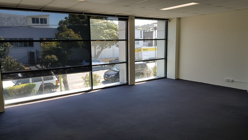 Click to view all images 2/49-51 Mitchell Road Brookvale NSW 2100 - Image 3