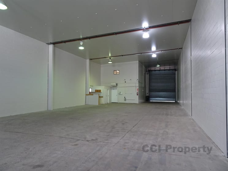 Click to view all images Coopers Plains QLD 4108 - Image 3