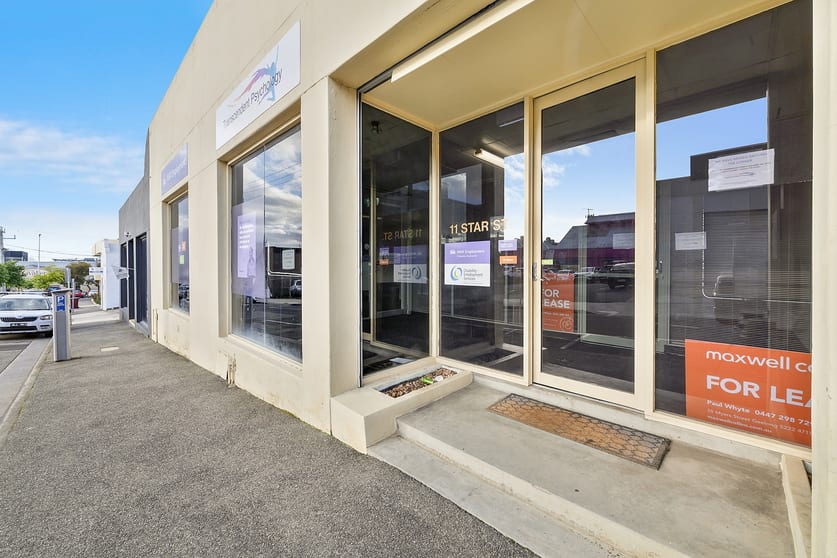 2/11 Star Street Geelong VIC 3220 - Image 2