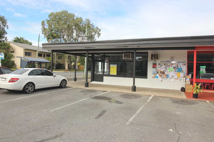 Click to view all images 5/117 Oleander Street Holloways Beach QLD 4878 - Image 3