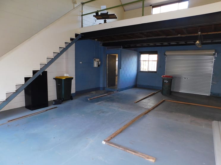Click to view all images 4/13 Acacia Street Byron Bay NSW 2481 - Image 2
