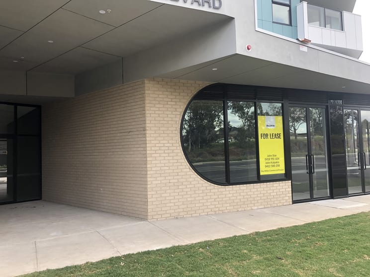 Click to view all images 28 Bush Boulevard Mill Park VIC 3082 - Image 3