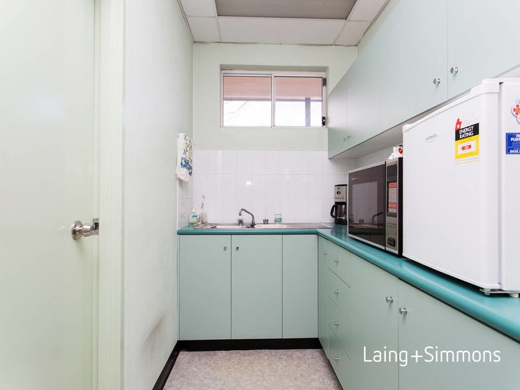 Click to view all images 39 Elsham Road Auburn NSW 2144 - Image 3