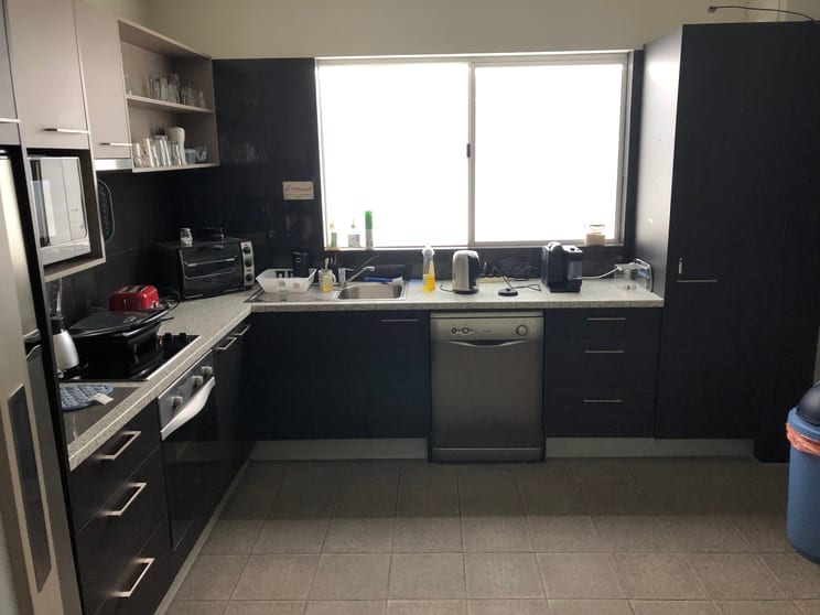 Click to view all images 2/57 Lawrence Dr Gold Coast QLD 4211 - Image 3