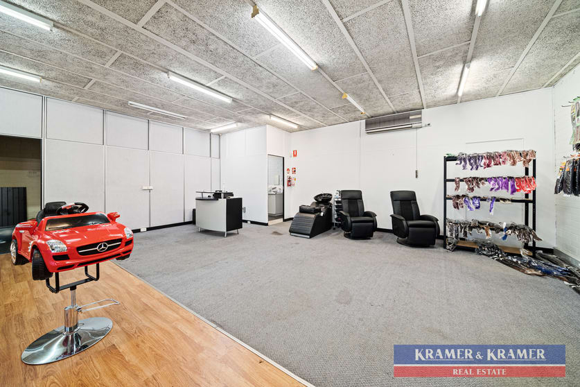 Click to view all images 1/2862 Albany Highway Kelmscott WA 6111 - Image 2