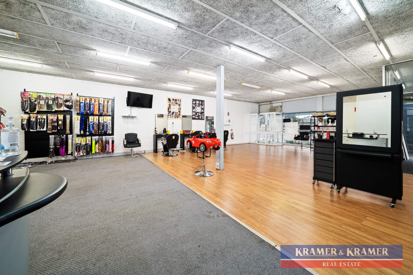 Click to view all images 1/2862 Albany Highway Kelmscott WA 6111 - Image 3