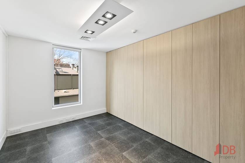 Click to view all images 405/88 Foveaux Street Surry Hills NSW 2010 - Image 3