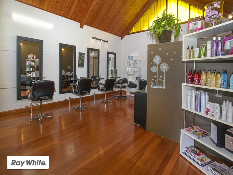Click to view all images Shop 10/2 Collins Lane Kiama NSW 2533 - Image 3