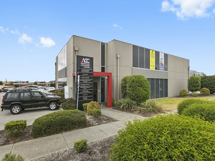 Click to view all images 3I/19 Bruce Street Mornington VIC 3931 - Image 1