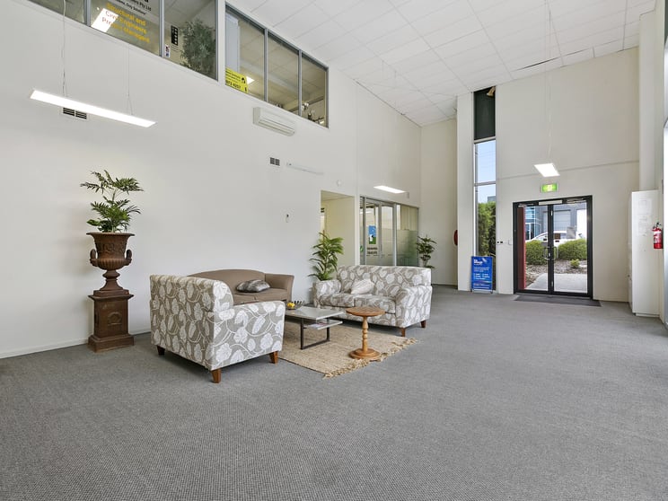Click to view all images 3I/19 Bruce Street Mornington VIC 3931 - Image 3