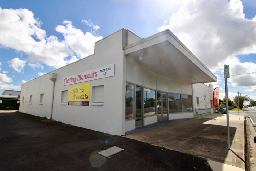 Click to view all images 6/8 Birks Street Avenell Heights QLD 4670 - Image 1