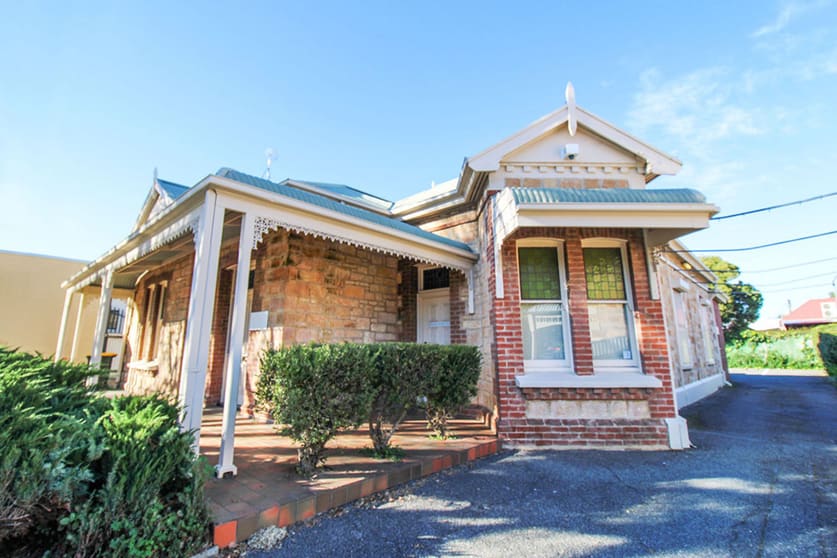 Click to view all images 10 The Parade Norwood SA 5067 - Image 2