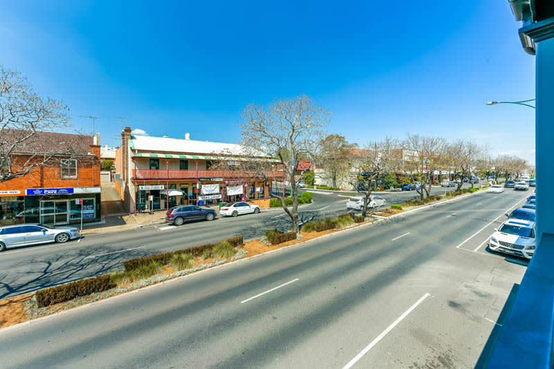 Click to view all images Suite 2/59-61 Argyle Street Camden NSW 2570 - Image 3