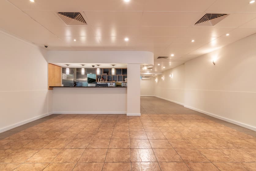 Click to view all images 2/556 Hay Street Perth WA 6000 - Image 3
