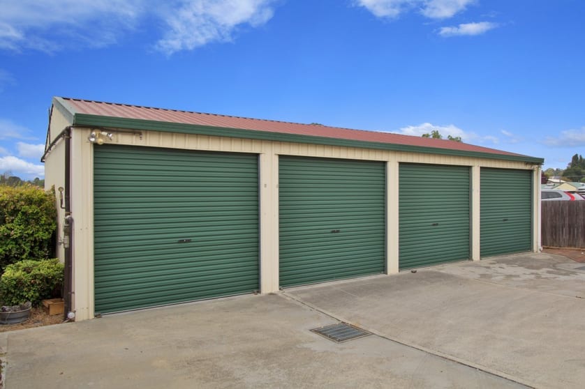 Click to view all images 1-4/121 Butler Street Armidale NSW 2350 - Image 1