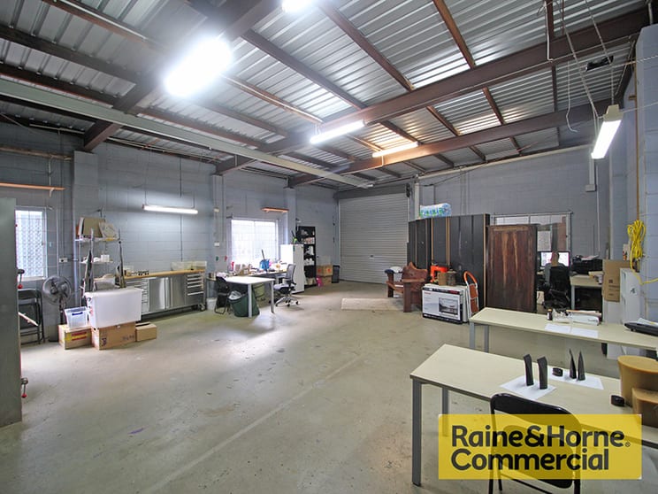 Click to view all images 29 Tubbs Street Clontarf QLD 4019 - Image 3