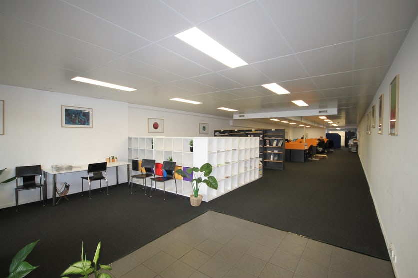 Click to view all images G2/70 Edith Street Wynnum QLD 4178 - Image 2