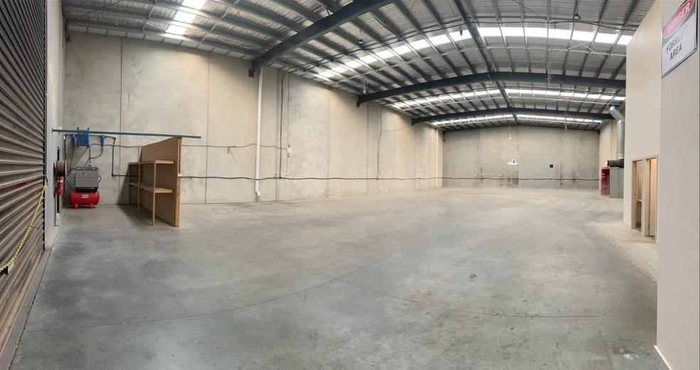 Click to view all images 19 Fleet Street Somerton VIC 3062 - Image 2