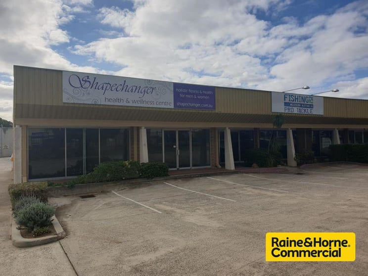 Click to view all images 19 & 20 / 7 Dellamarta Road Wangara WA 6065 - Image 1