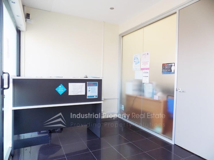Click to view all images Merrylands NSW 2160 - Image 2