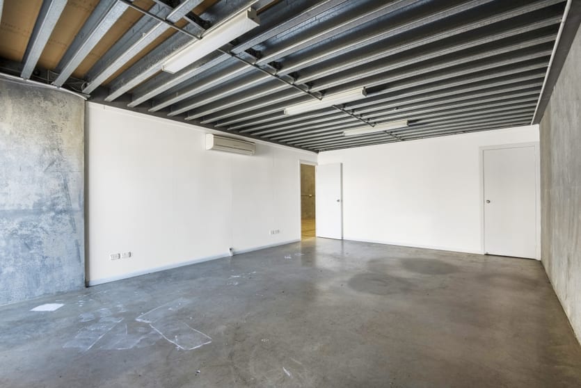 Click to view all images 2/29 Industry Drive Tweed Heads South NSW 2486 - Image 3