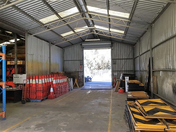 Click to view all images 7 Marmalade Way Maddington WA 6109 - Image 2