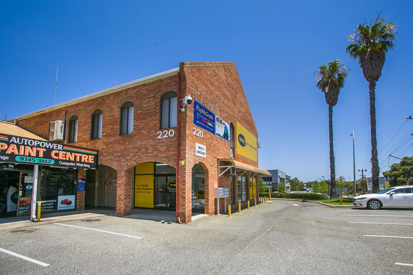 Click to view all images 8/220 Balcatta Road Balcatta WA 6021 - Image 1