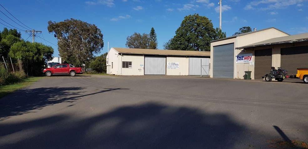 Click to view all images 1/13 Kingston Drive Maryborough West QLD 4650 - Image 2